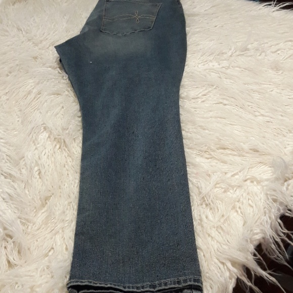 Jeans - Picture 6 of 6